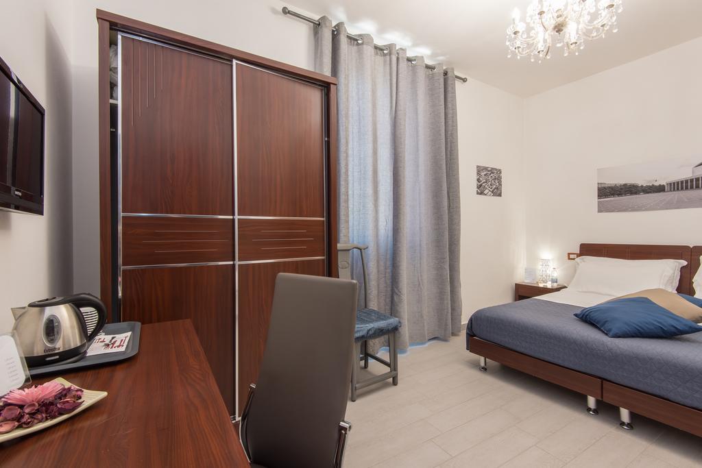 Eroom42 Guest House Roma Esterno foto