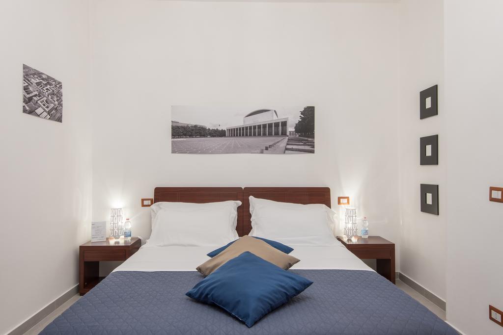 Eroom42 Guest House Roma Esterno foto