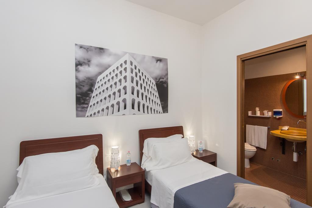 Eroom42 Guest House Roma Esterno foto