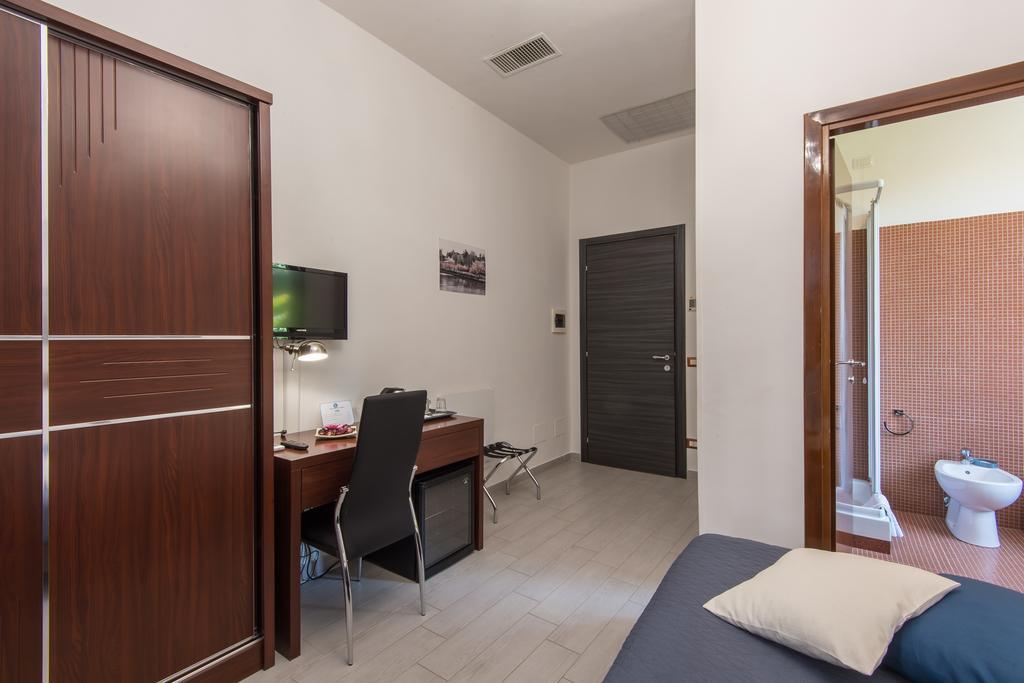 Eroom42 Guest House Roma Esterno foto